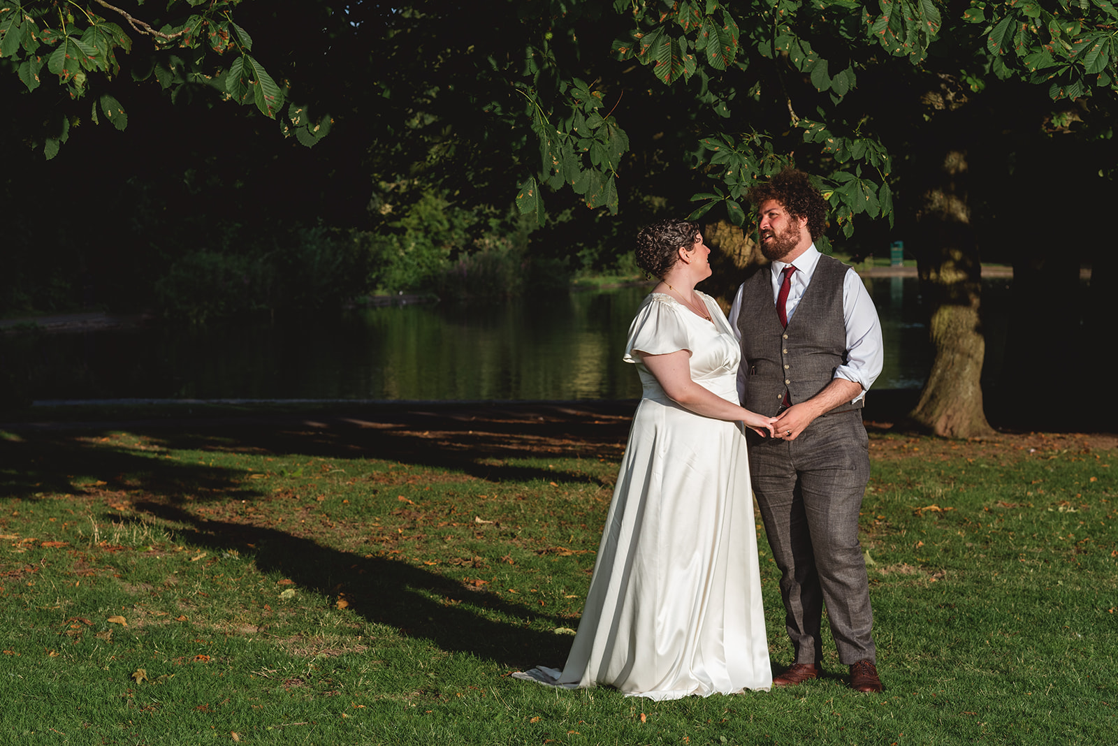 Relaxed wedding portrait of an indie wedding in Rowheath Pavilion by Birmingham Wedding Photographer byGarazi